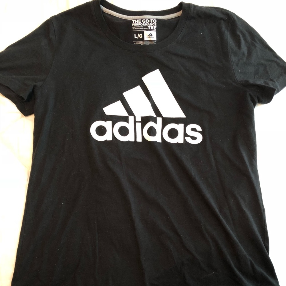 Black Adidas T-shirt size Large